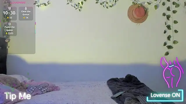 bonie lov online show from 04-07-26, 01:40