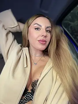 Kalli Fornia online show from 11-07-25, 09:36