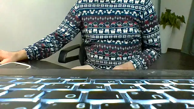 Horney boy86 online show from 01-05-25, 10:29