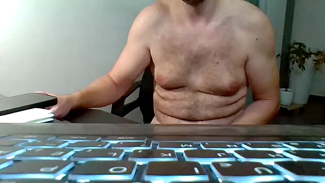 Horney boy86 online show from 09-21-25, 10:15