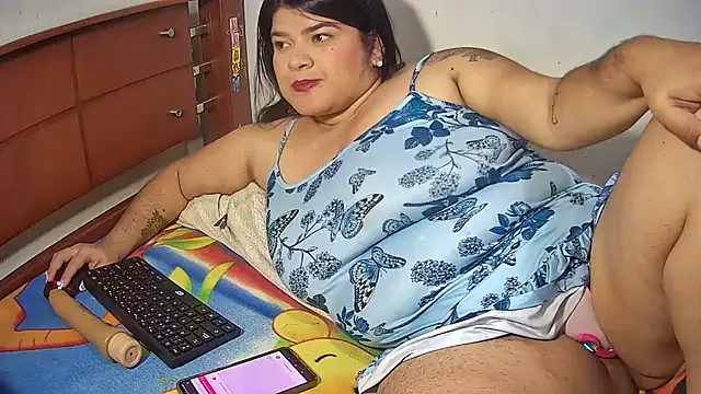 Snapshot of curvy_sex chatting on 05-29-26, 04:51 curvy sex online show from 05-29-26, 04:51