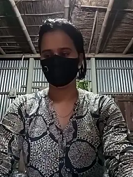 Snapshot of Sexy-Binita chatting on 09-09-25, 01:05 Sexy-Binita online show from 09-09-25, 01:05
