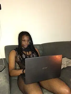 Snapshot of Ebonygirlx chatting on 01-20-25, 06:32 Ebonygirlx online show from 01-20-25, 06:32