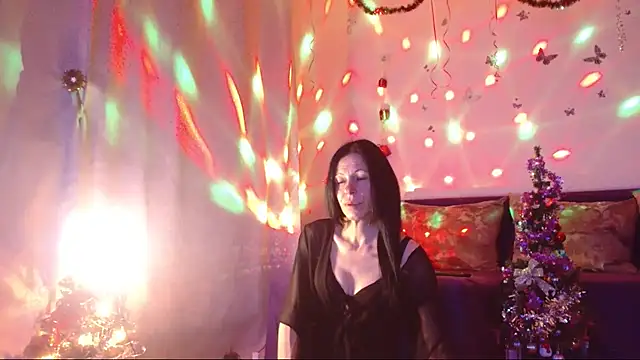 ElysaSun online show from 12-22-25, 06:52