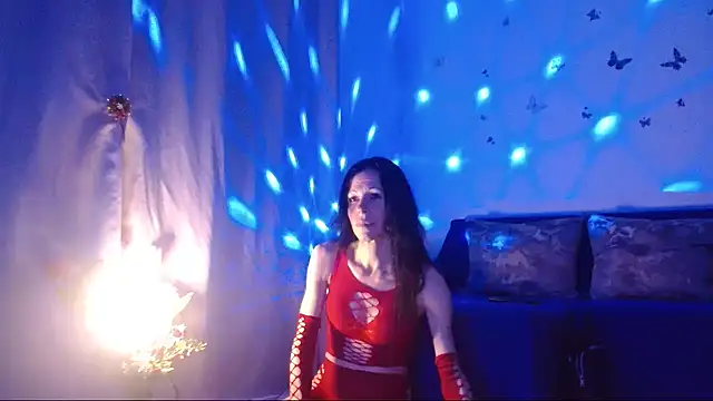 ElysaSun online show from 11-26-25, 07:25