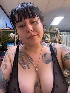 evacheers online show from 10-22-25, 10:04