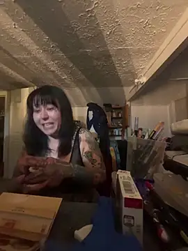 evacheers online show from 04-05-26, 12:23
