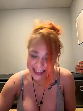 PennyPrincess online show from 11-29-25, 01:44