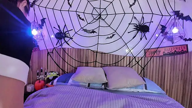 Abby Sweet1  online show from 10-31-25, 01:30