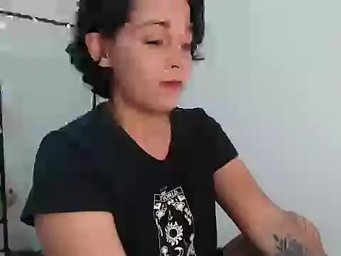 Snapshot of camii_7 chatting on 02-10-25, 09:36 camii 7 online show from 02-10-25, 09:36