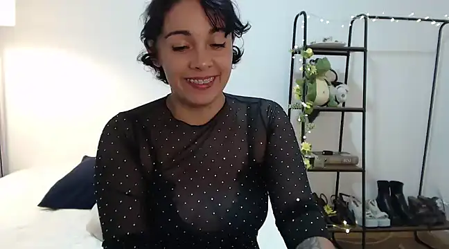 Snapshot of camii_7 chatting on 01-12-25, 03:28 camii 7 online show from 01-12-25, 03:28
