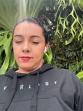 camii 7 online show from 02-21-26, 05:37