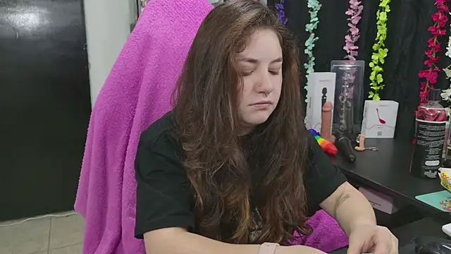 ann bronw online show from 12-17-25, 11:59