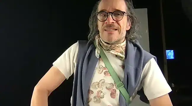 GioApri online show from 02-27-25, 04:54