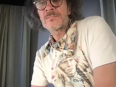 GioApri online show from 10-20-25, 10:32