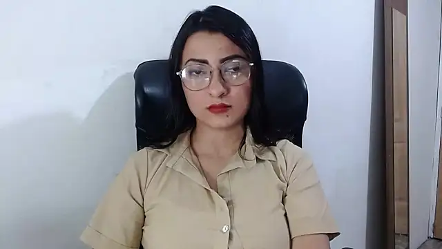 SavannaEvans001 online show from 09-30-25, 04:40