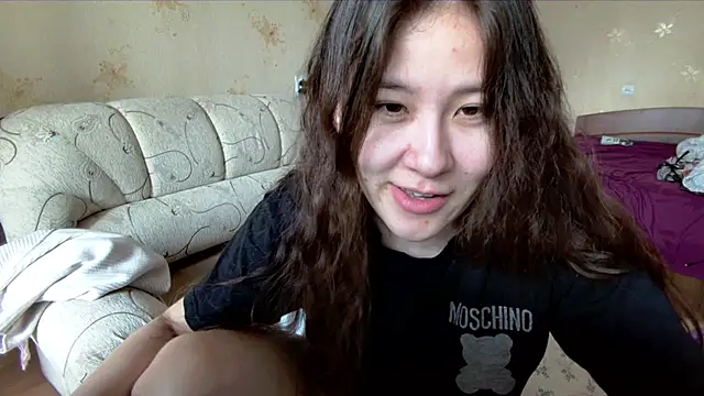 Riz girl online show from 03-23-26, 09:42
