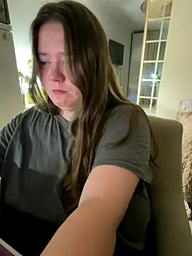 remirann  online show from 10-13-25, 08:43