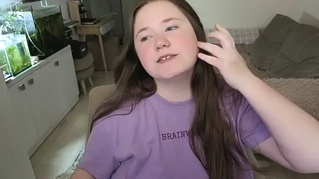 remirann  online show from 04-03-26, 01:39