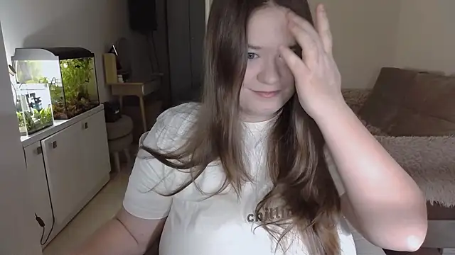 remirann  online show from 02-18-25, 04:14