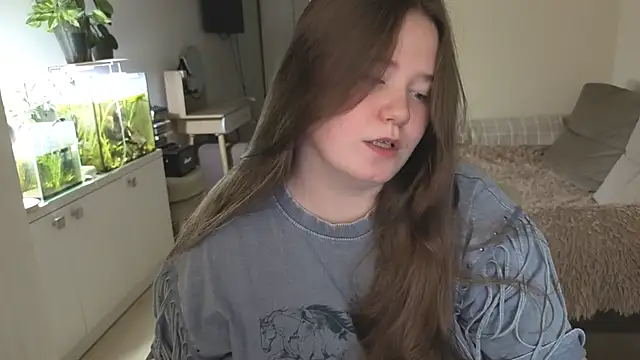 remirann  online show from 12-18-25, 12:42