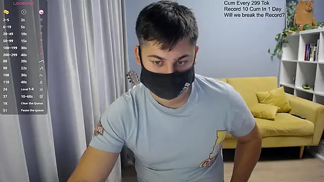 Tomguys online show from 11-18-25, 08:06