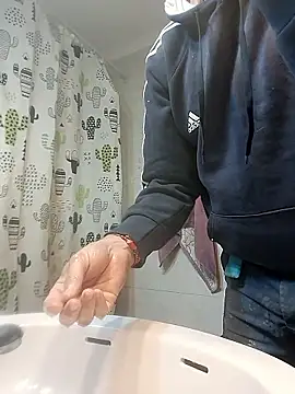 juandi21cm online show from 01-16-26, 05:33