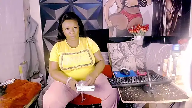 Ebonyfancyface online show from 06-25-26, 04:23