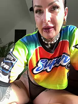 InkedBiitch online show from 06-23-26, 06:44