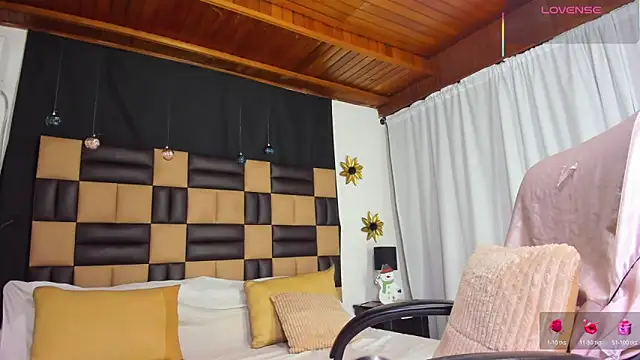 BarbieKano online show from 12-21-25, 12:35