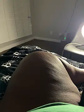 NikkiNoelanii online show from 09-27-25, 12:17