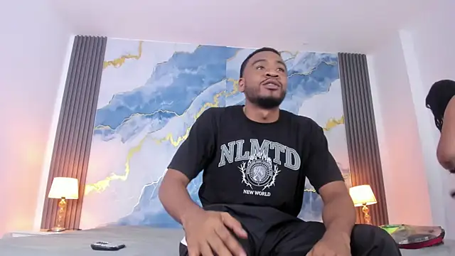 Kylieandjhonny online show from 02-04-26, 07:31