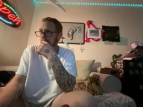 Snapshot of WhiteChocalate_69 chatting on 03-02-25, 10:47 WhiteChocalate 69 online show from 03-02-25, 10:47