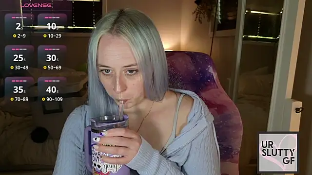 ursluttygf online show from 06-18-26, 10:37