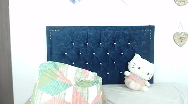 QueenSquirt  online show from 02-20-25, 07:41