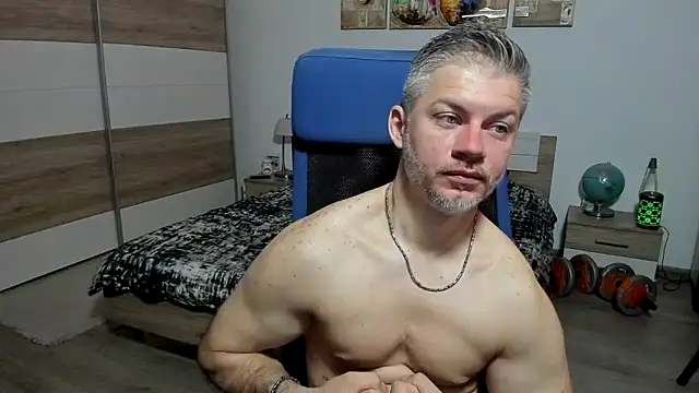 Snapshot of RobbyShawz chatting on 05-06-26, 05:11 RobbyShawz online show from 05-06-26, 05:11