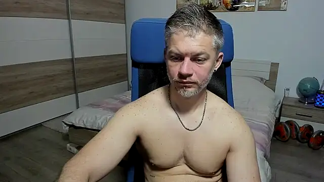 Snapshot of RobbyShawz chatting on 05-25-26, 03:50 RobbyShawz online show from 05-25-26, 03:50