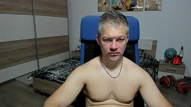 Snapshot of RobbyShawz chatting on 06-21-26, 05:46 RobbyShawz online show from 06-21-26, 05:46