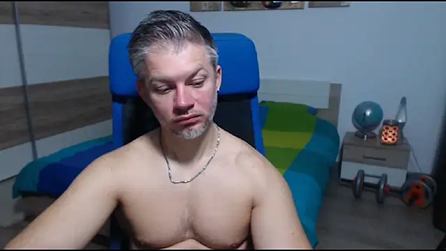 RobbyShawz online show from 10-20-25, 04:25