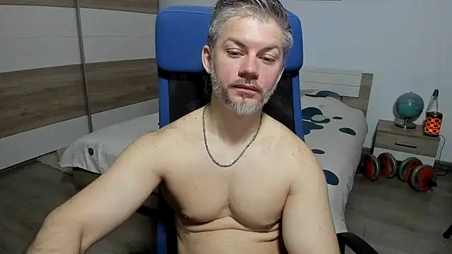 Snapshot of RobbyShawz chatting on 04-18-26, 04:59 RobbyShawz online show from 04-18-26, 04:59
