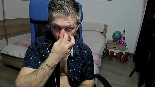 RobbyShawz online show from 02-17-26, 04:43