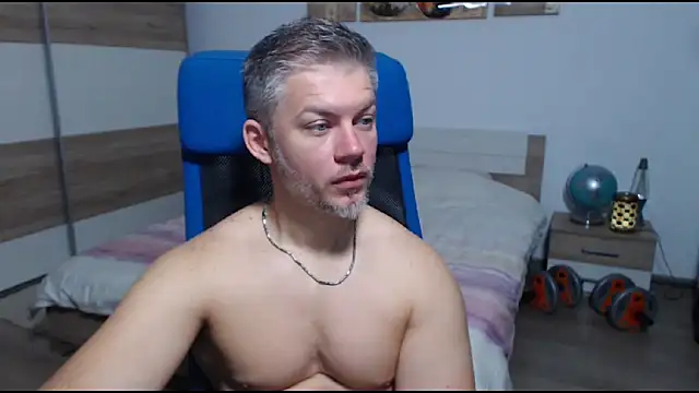 RobbyShawz online show from 09-24-25, 03:57