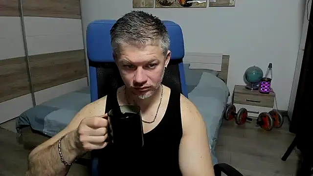 RobbyShawz online show from 04-01-26, 04:58