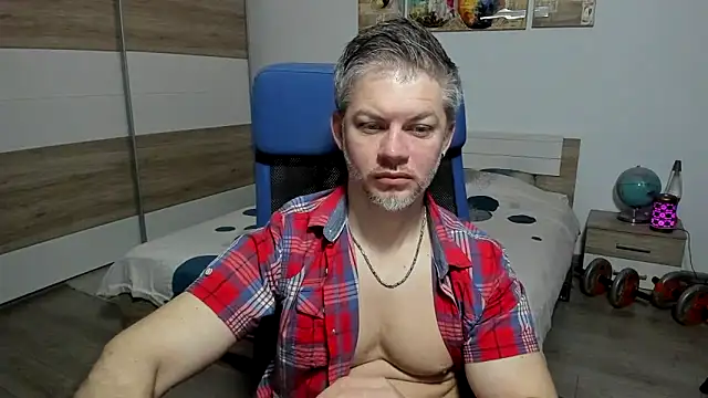 RobbyShawz online show from 03-09-26, 05:11