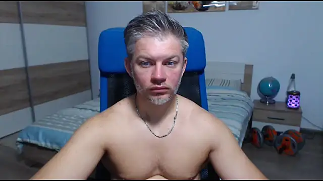 RobbyShawz online show from 09-10-25, 06:12