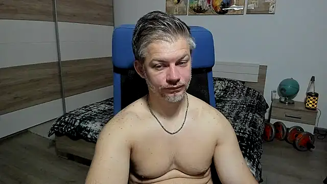 Snapshot of RobbyShawz chatting on 05-03-26, 04:28 RobbyShawz online show from 05-03-26, 04:28