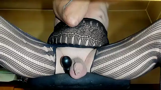 kinkyman47 online show from 04-25-26, 06:16