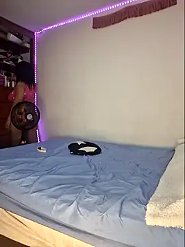 Natashariley1 online show from 12-12-24, 12:22