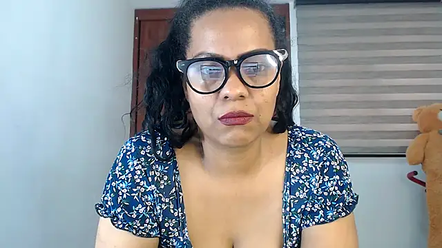Natashariley1 online show from 03-31-26, 04:53