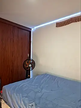 Natashariley1 online show from 12-29-24, 05:22